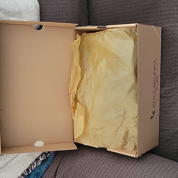 Koolaburra by Ugg open toe Slides - Picture 4 of 6